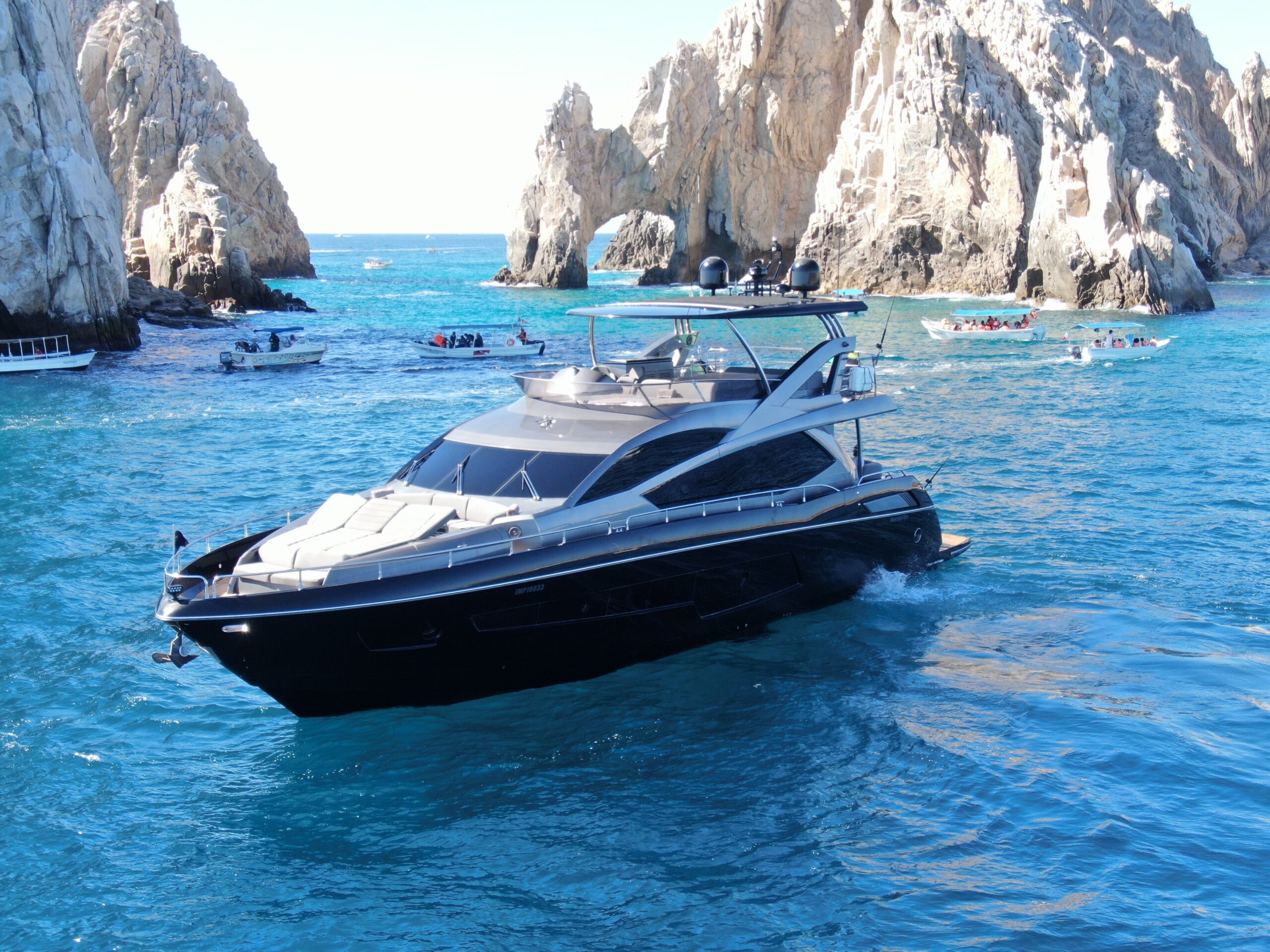 80 ft Sunseeker Flybridge