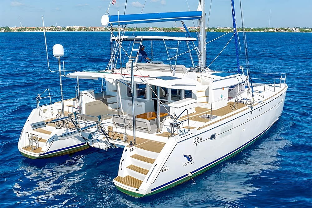 Catamaran Lagoon 42 Ft ALL INCLUSIVE (2)