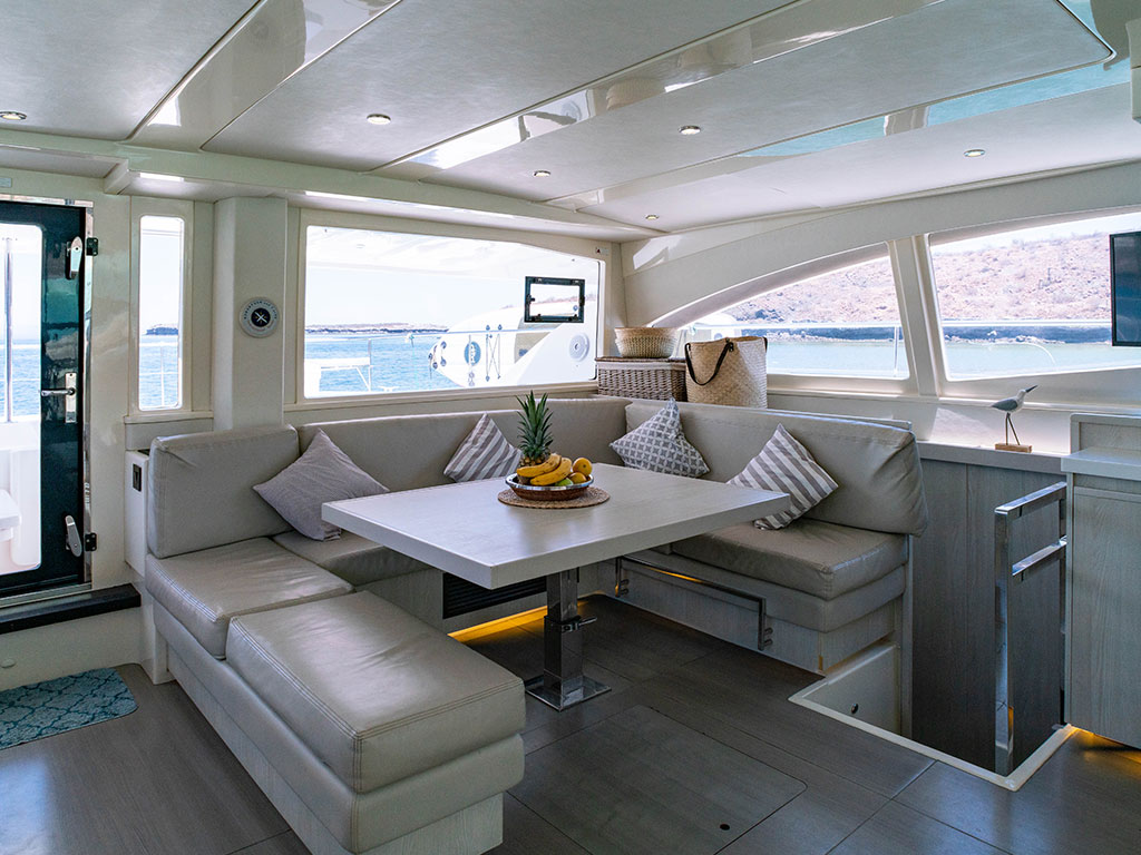 renta-catamaran-leopard-51-la-paz (3)