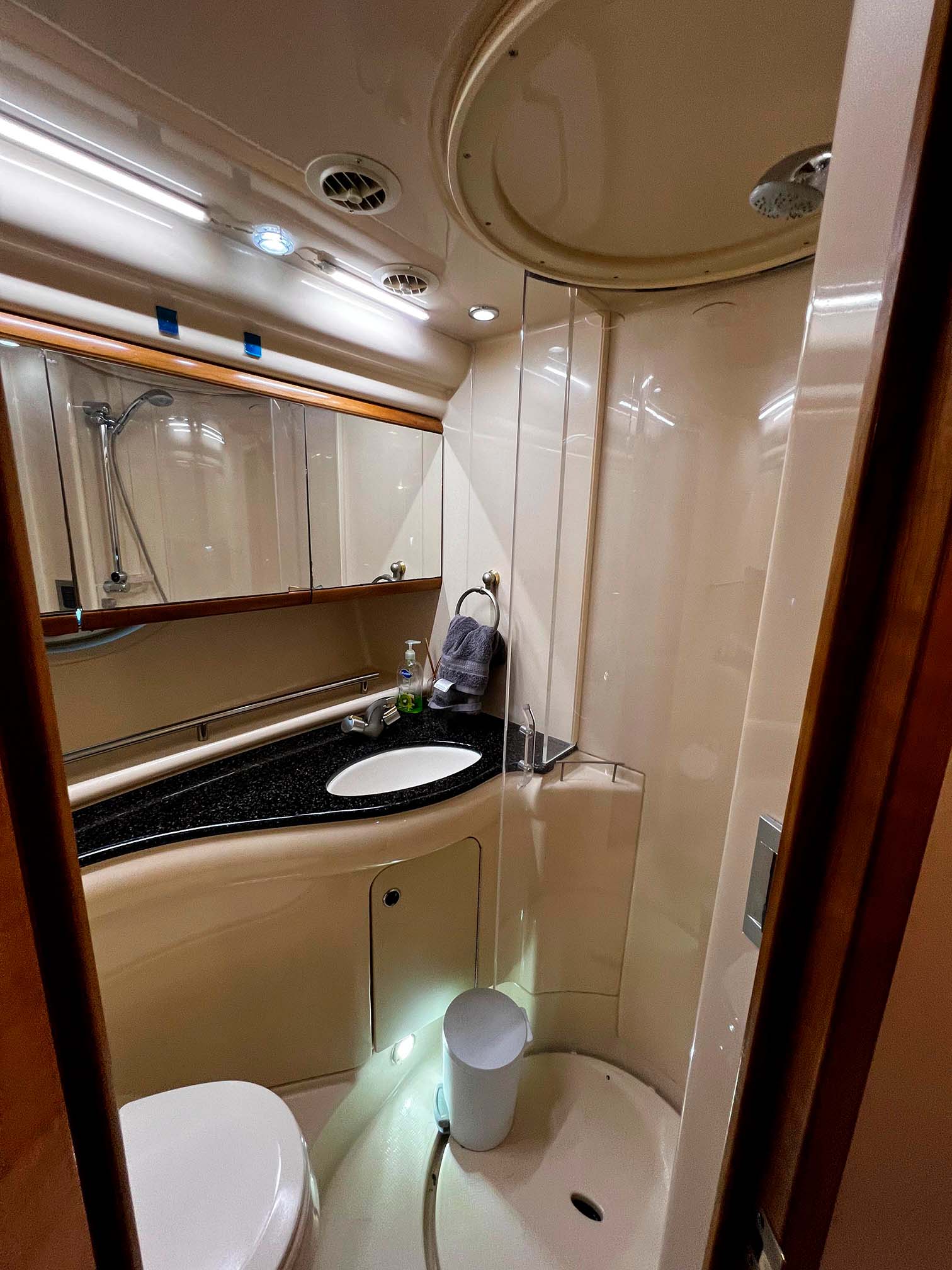 45 ft Maxum Yacht in Los Cabos 7@0,5x