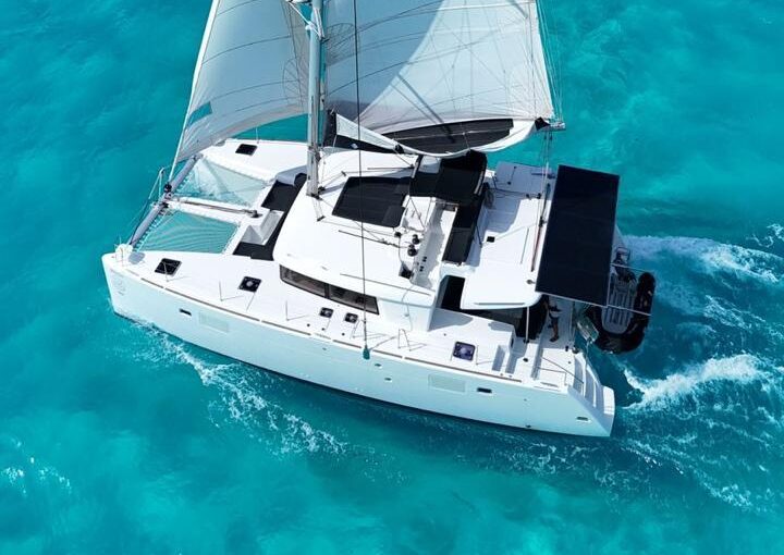 Lagoon 45 Pies Catamaran | Cancún
