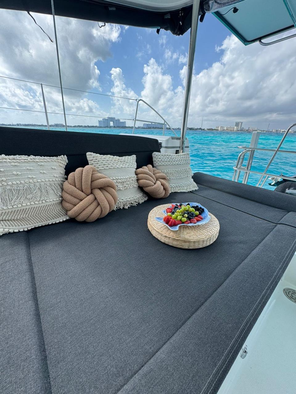 Lagoon 45ft Fly Bridge | Cancun